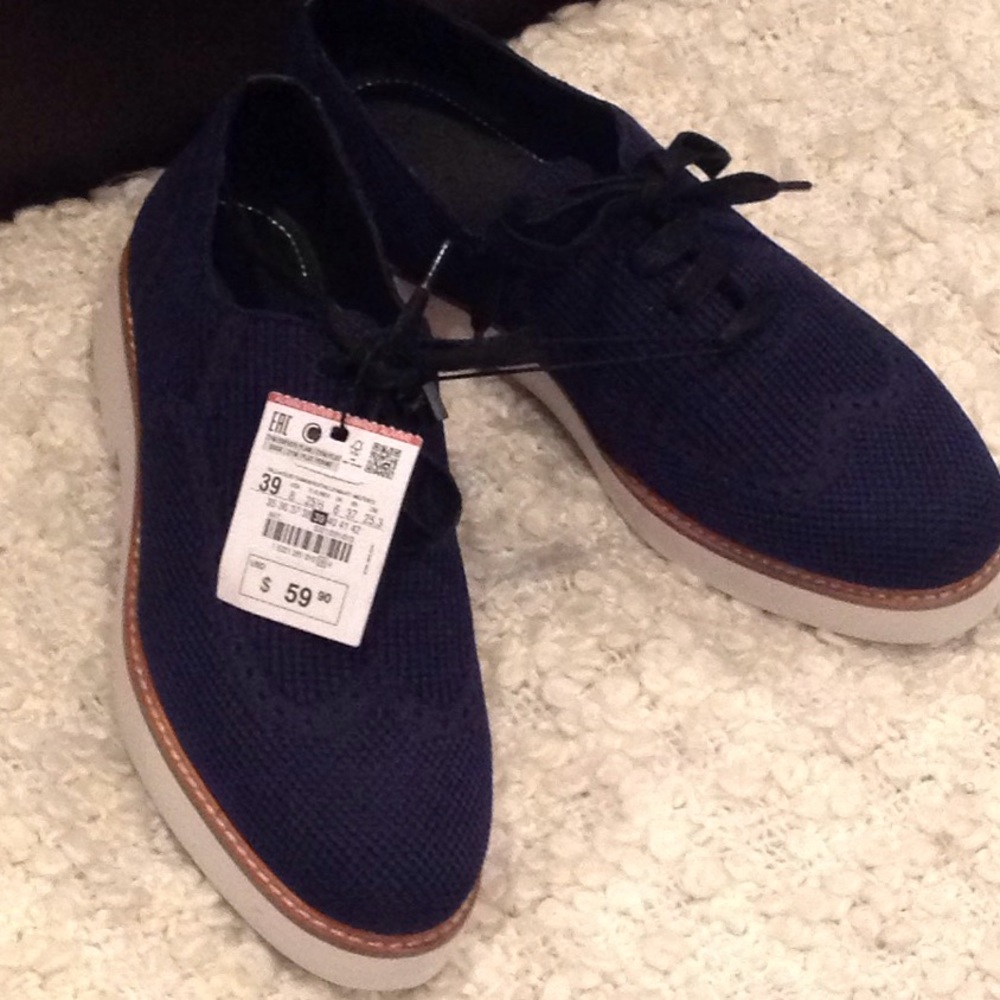 NWT ZARA BLUE MESH COVERED OXFORDS/LOAFERS